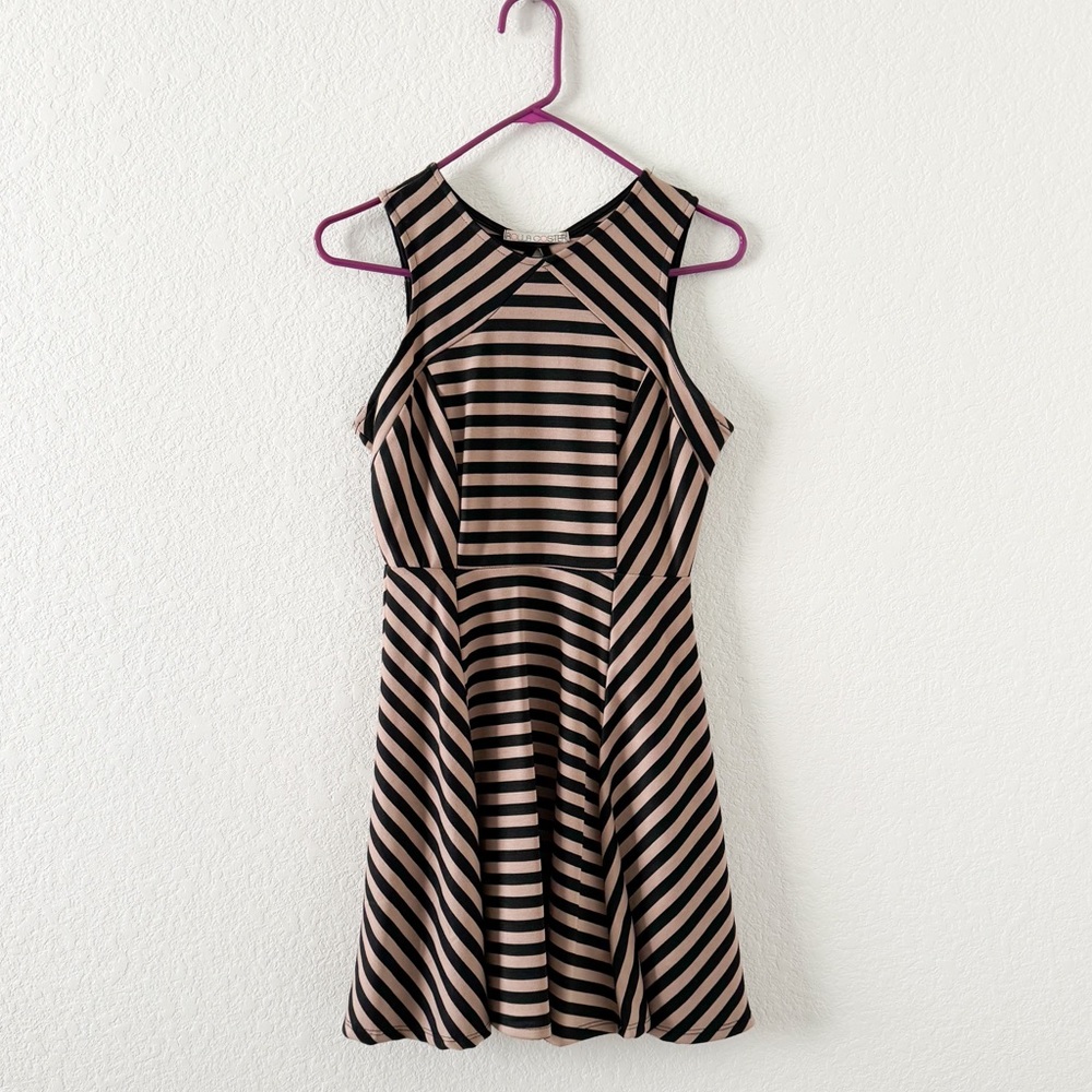 Black & Tan Swing Dress - Stretchy